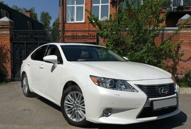 Lexus 250